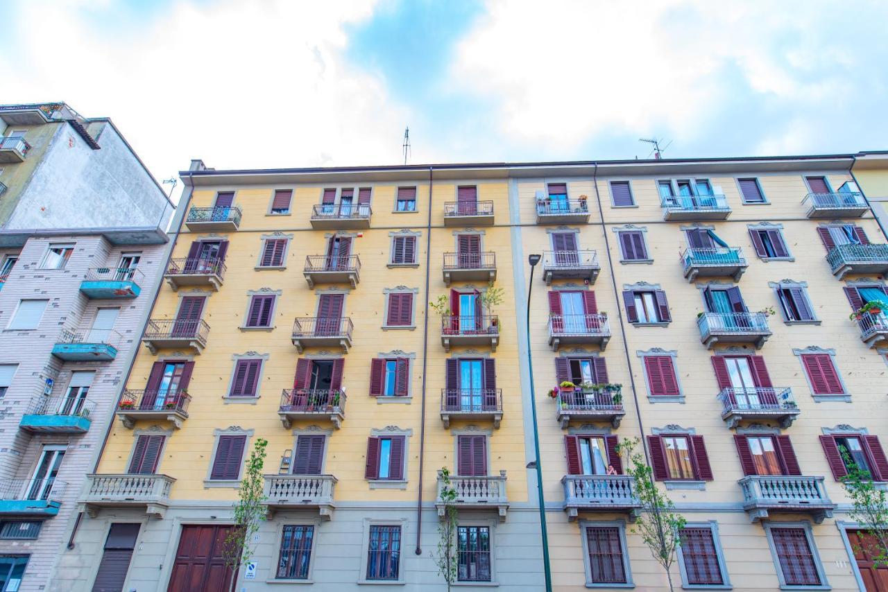 Oggi Ti Porto A Torino By Happyhostorino Apartment Exterior foto